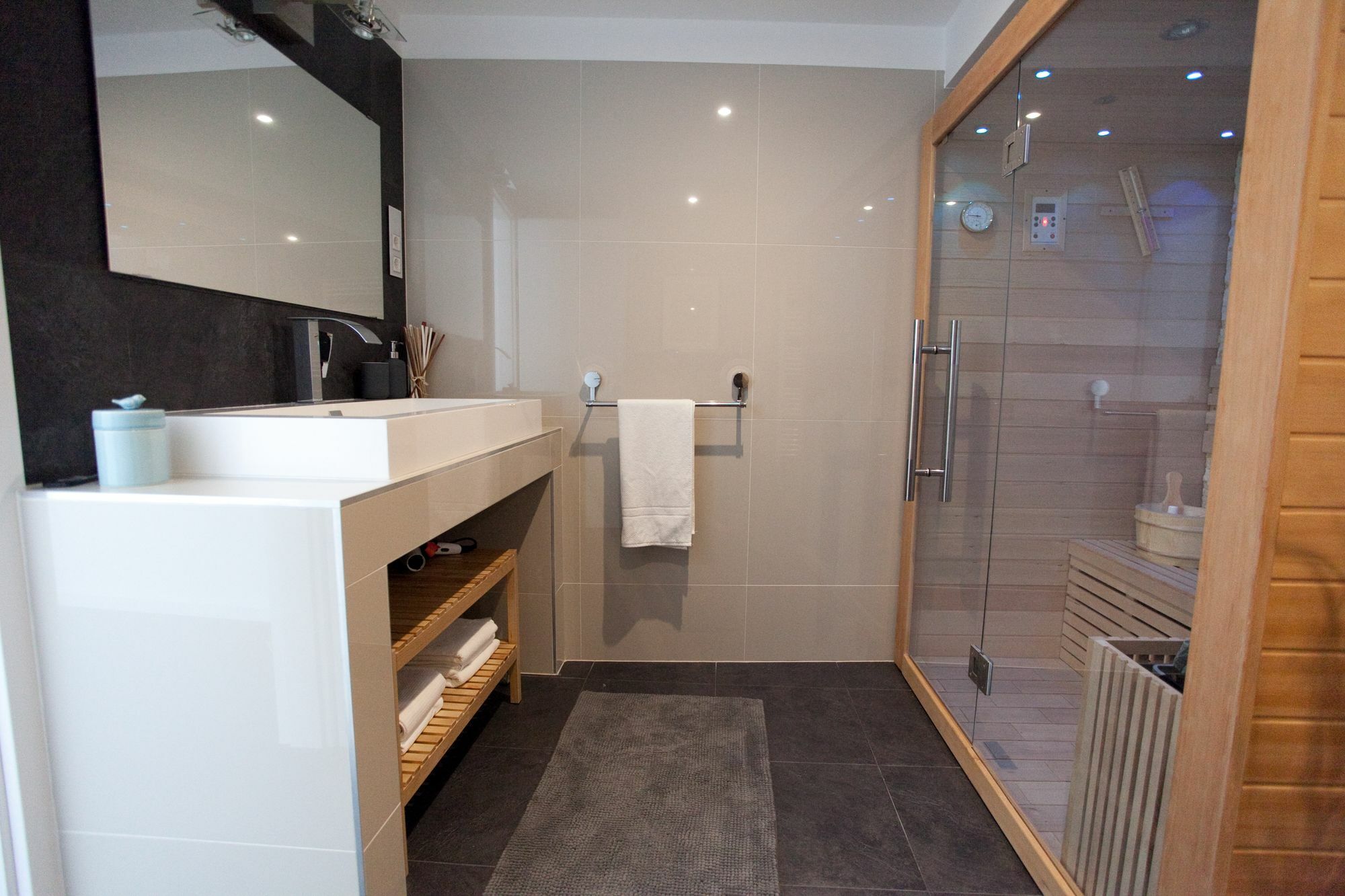 Mini Loft Design - With Sauna Budapest Bagian luar foto